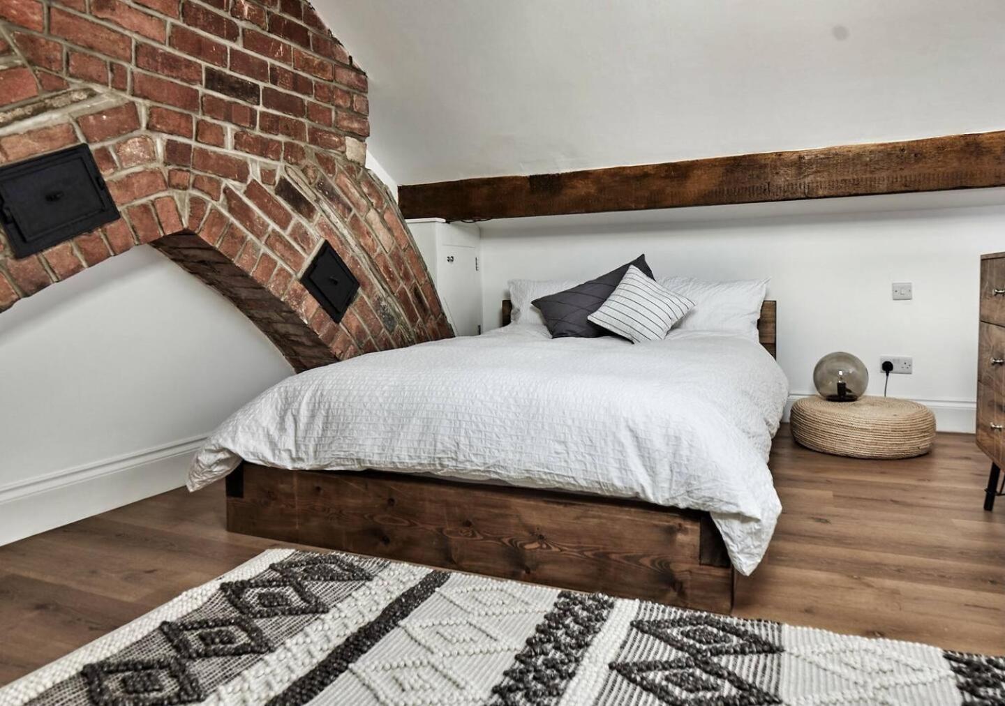 Pendle-Walking-3 Bed- Exec Contractor & Long Stay! Colne  Buitenkant foto